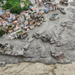 Avalanche no Nepal mata 332 e deixa 1.500