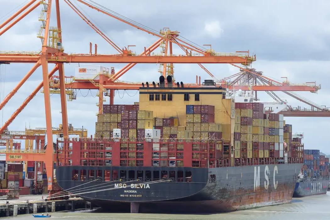Brasil e EUA retomam negociação comercial