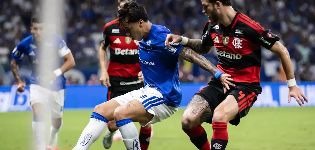 Cruzeiro e Flamengo empatam e deixam vaga aberta na Libertadores