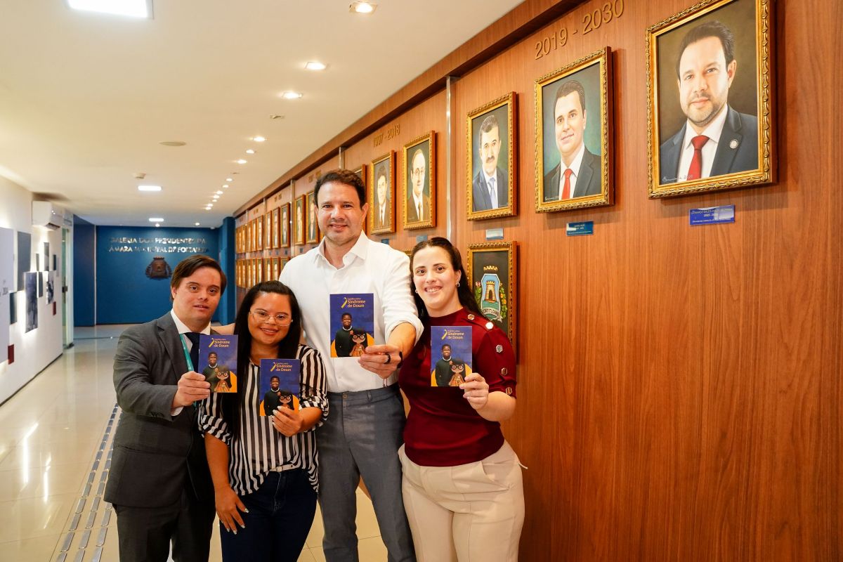 Inclusão: Câmara lança cartilha sobre Síndrome de Down'