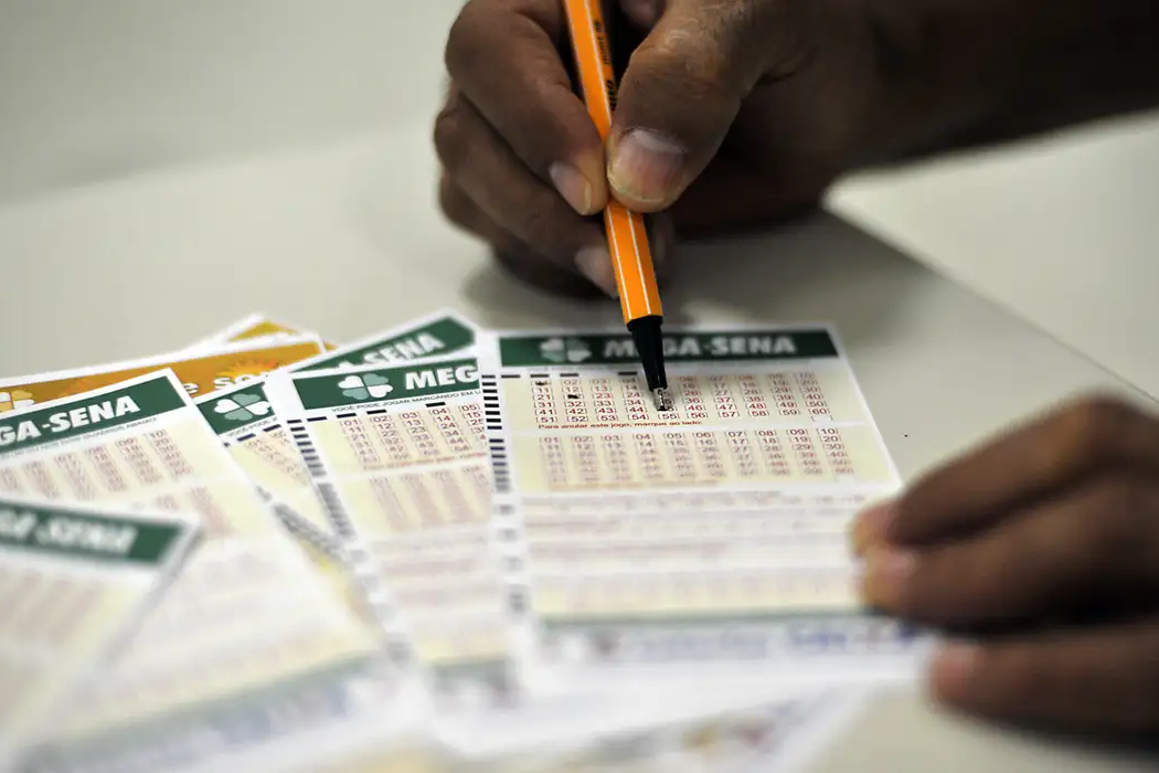Mega-Sena sorteia R$ 50 milhões nesta quinta