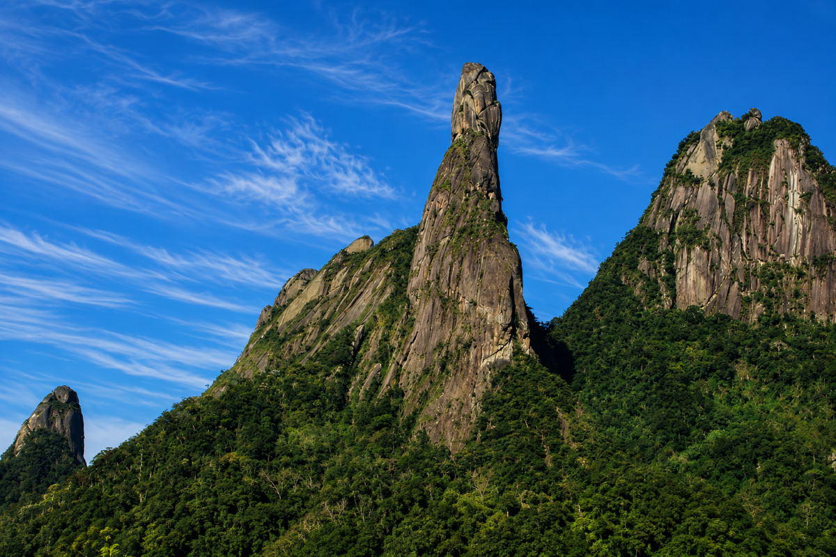 Ecoturismo: Trilha liga história e natureza no Rio
