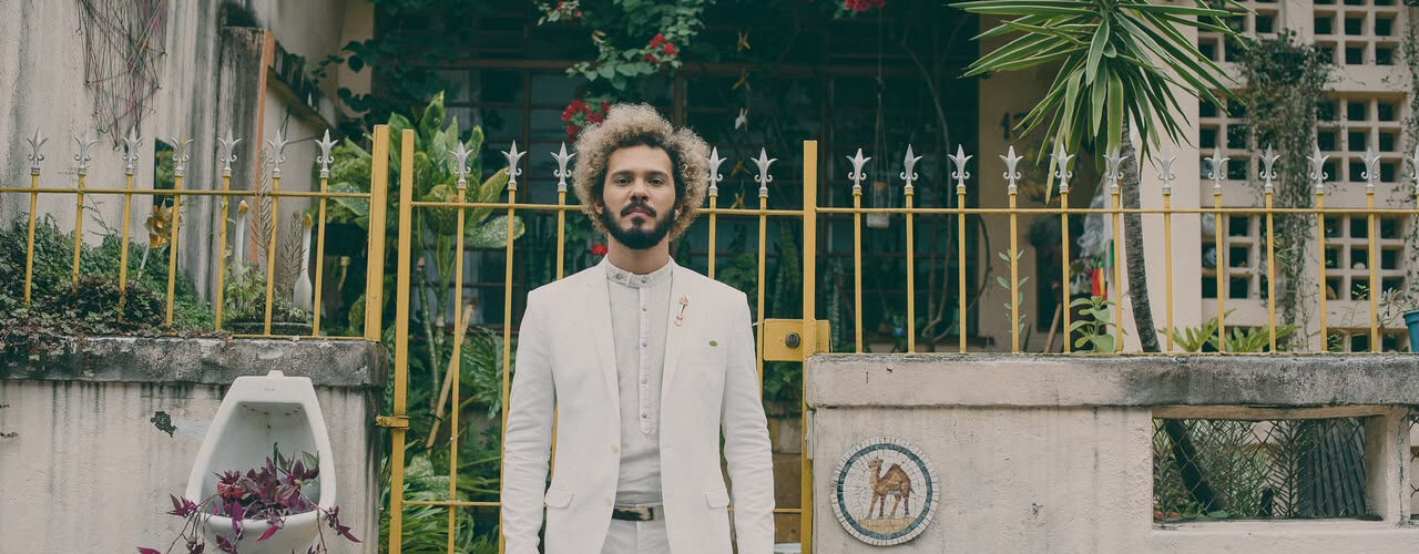 Saulo Duarte apresenta show intimista em Fortaleza