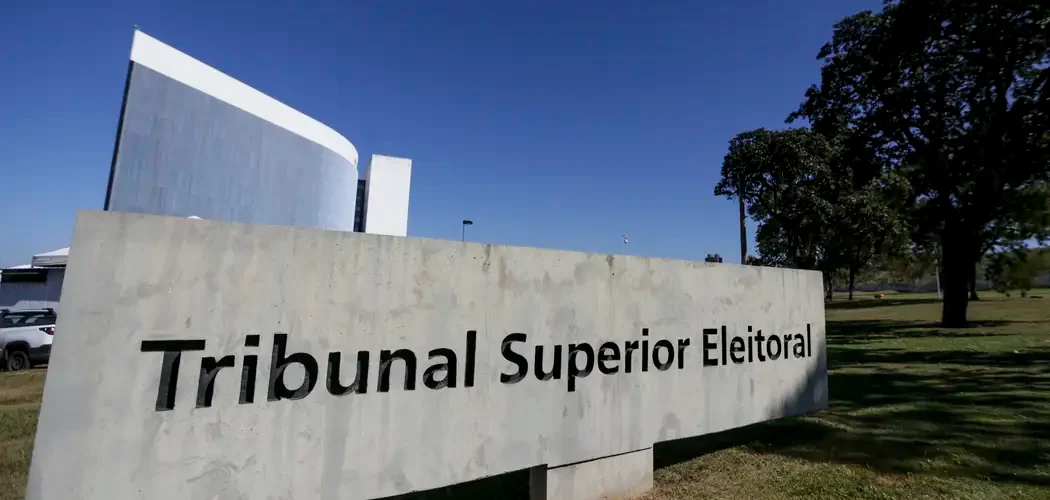 TSE cria conselho para monitorar IA nas eleições