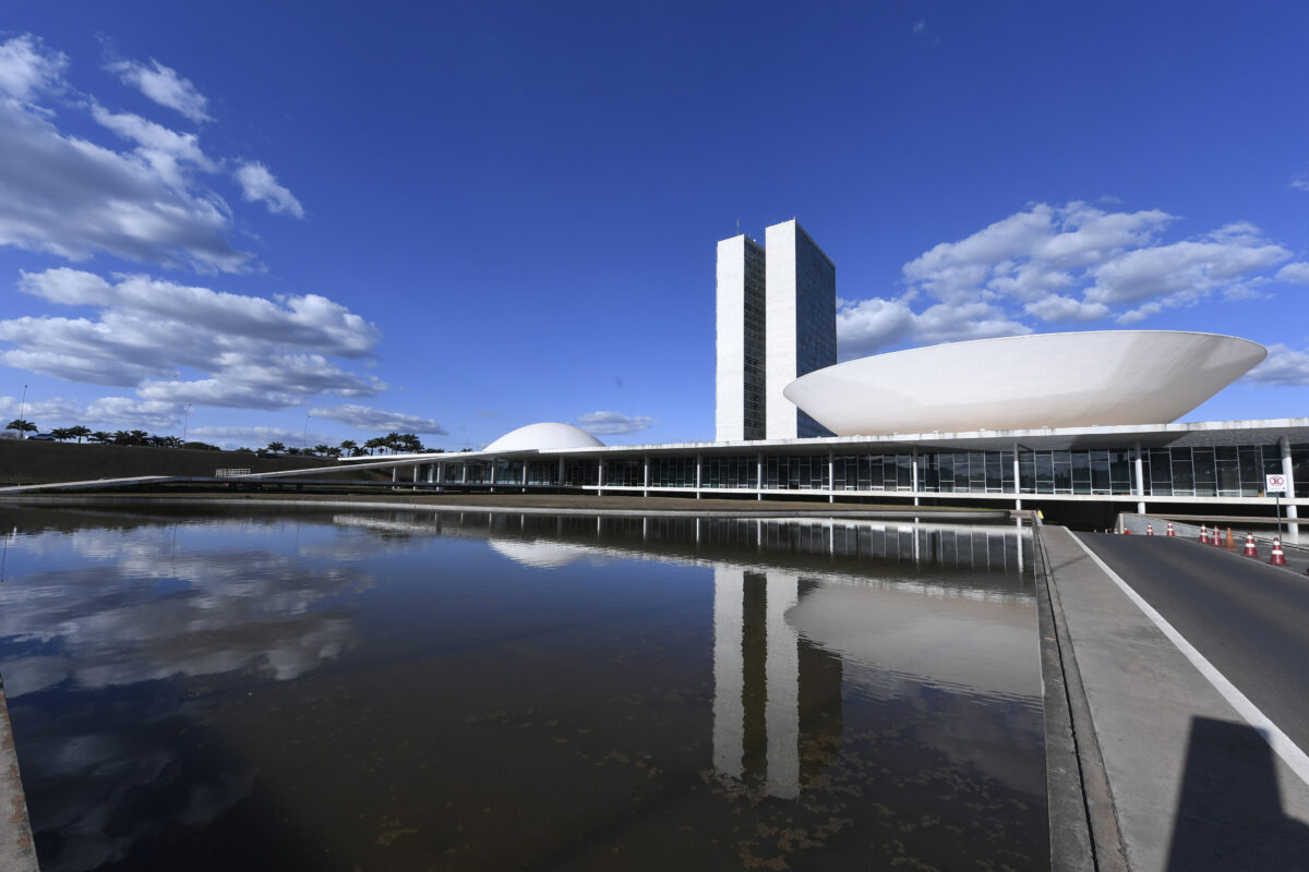 UFC cria jogo sobre Senado e democracia