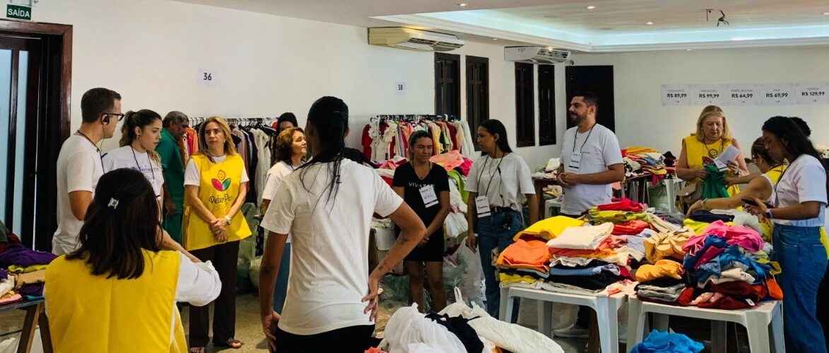 Solidariedade: Bazar beneficia três instituições em Fortaleza