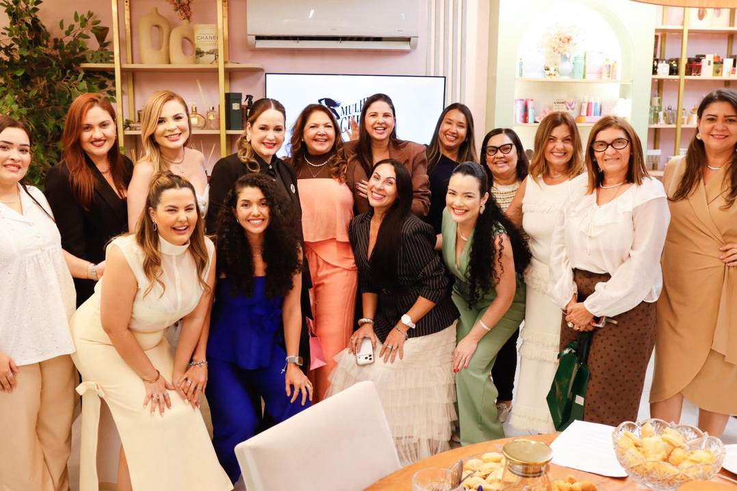 Amata reúne mulheres em tarde de conexões em Fortaleza