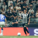 Atlético-MG vira sobre Cruzeiro e vai à semifinal da Copa do Brasil