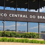 Economia: Copom reduz Selic para 13,75% ao ano no Brasil