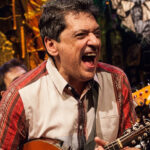 Carlinhos Patriolino apresenta clássicos da MPB no BNB