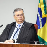 Flávio Dino reverte afastamento de cúpula da PF