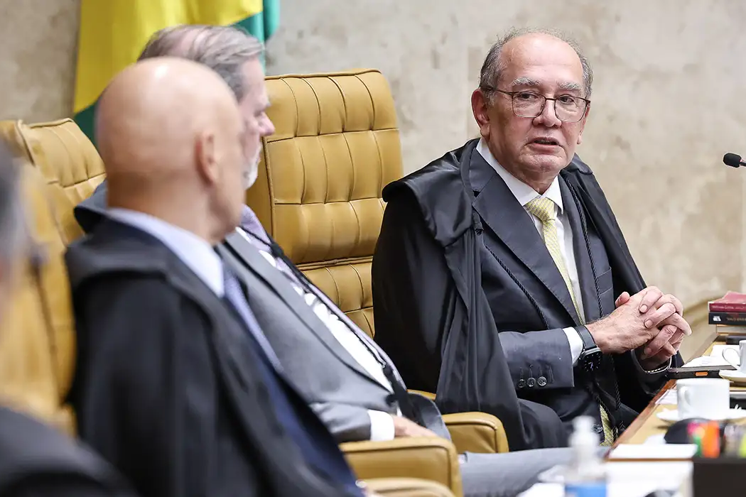 Gilmar pede acesso integral a celular de Vorcaro