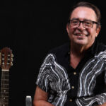 Marcus Dias lança “Salamandra” em show no Banco do Nordeste