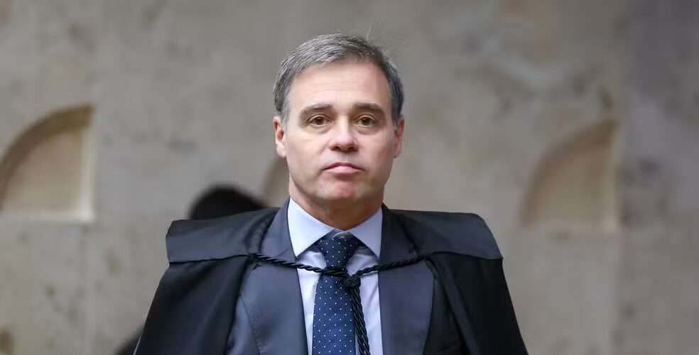 Mendonça libera sigilo de documentos do caso Master