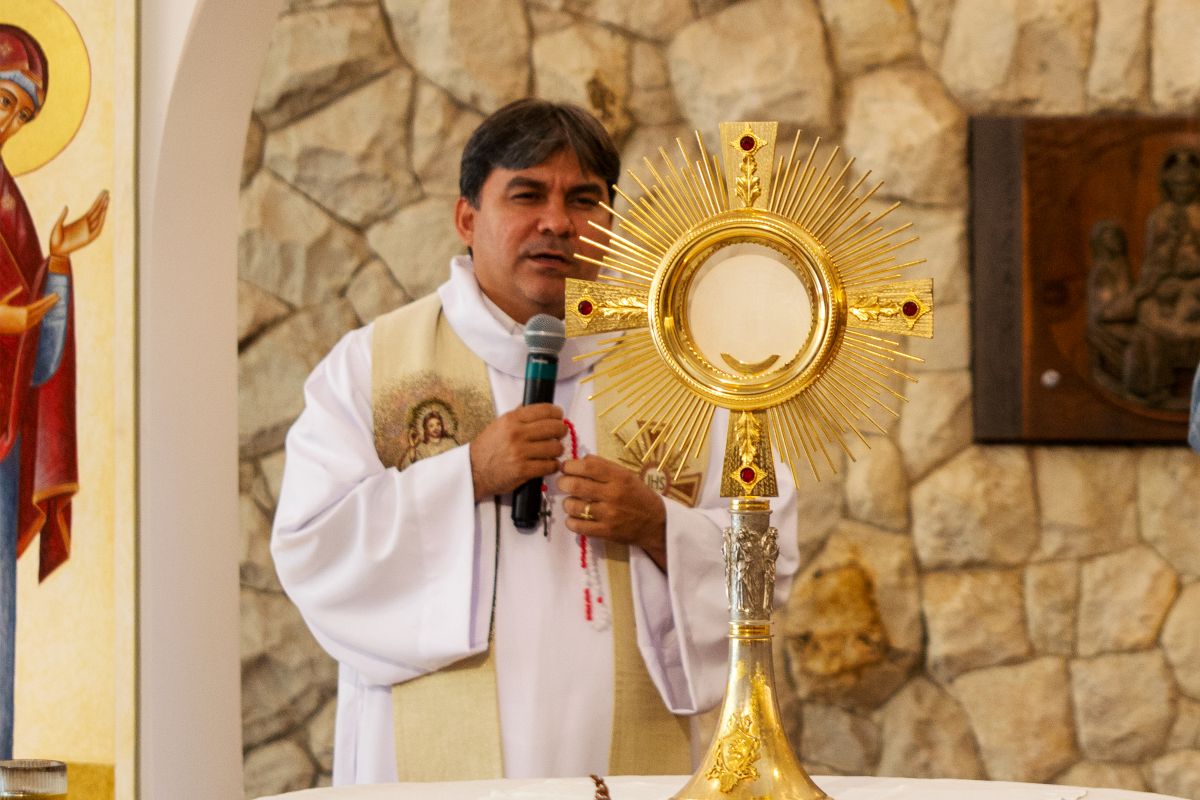Fé: Festa dos Arcanjos terá shows e missa em Fortaleza