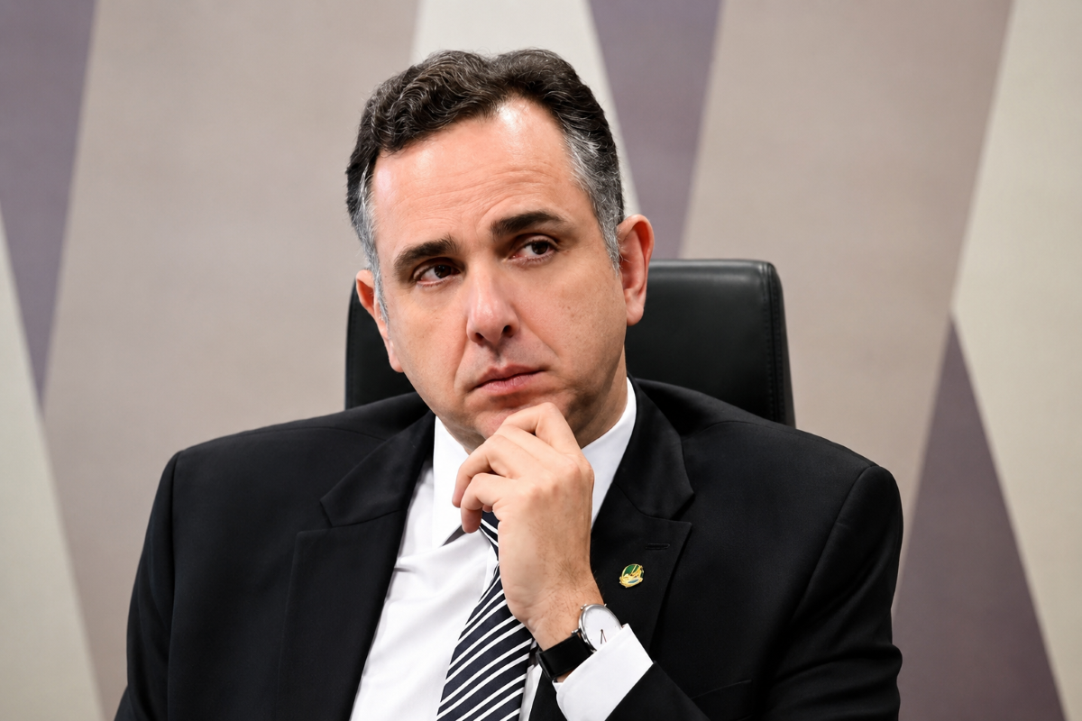 Política: Câmara aprova Rodrigo Pacheco para o TCU