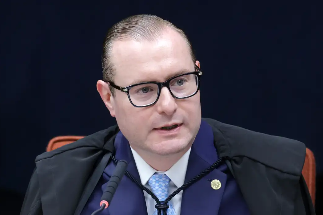 Zanin nega liminar para instalar CPI do caso Master