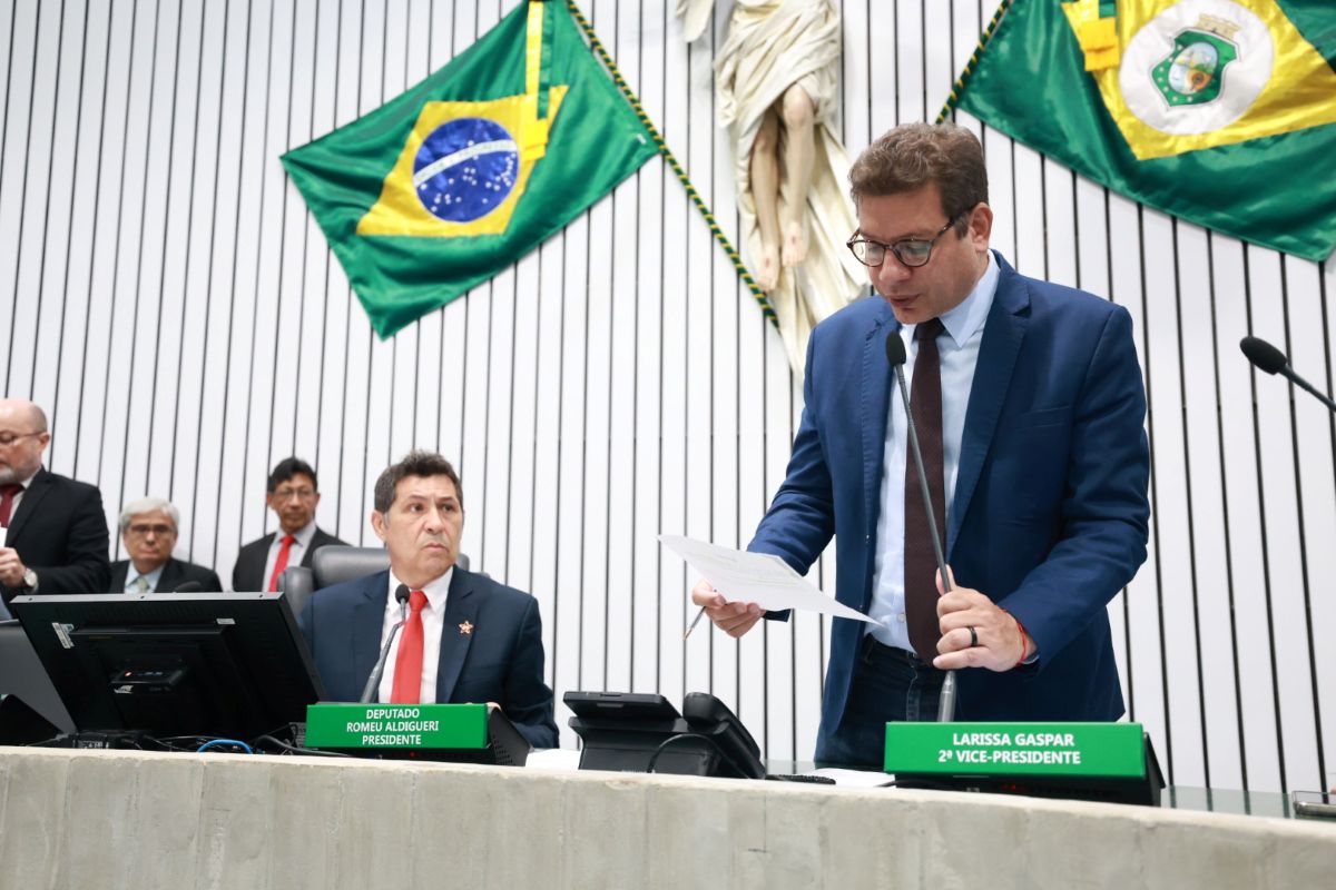 Trabalho: Alece aprova crédito para fundo trabalhista