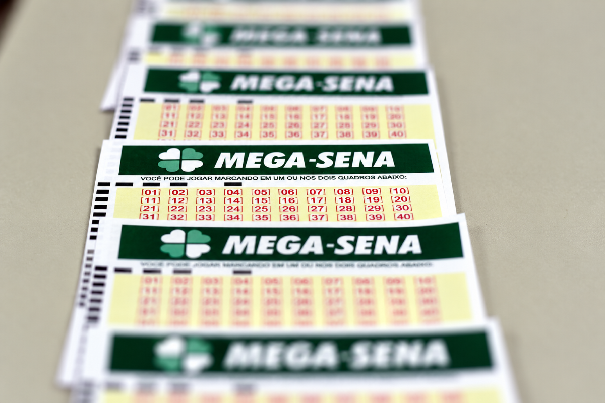 Loterias: Mega-Sena sorteia R$ 170 milhões domingo