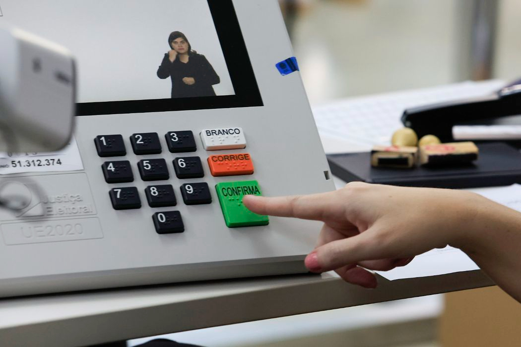 Eleitor que faltou ao primeiro turno pode votar no segundo