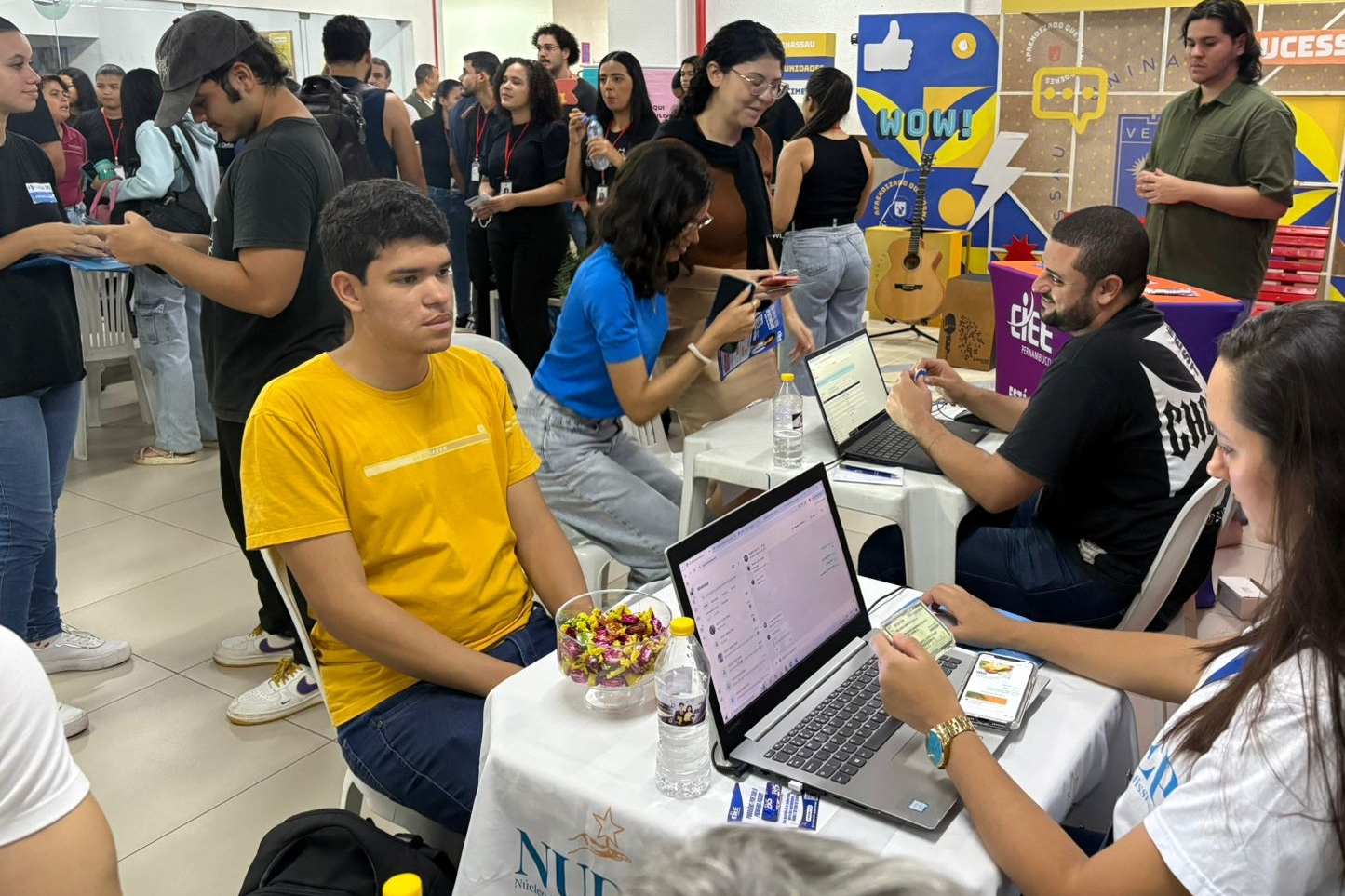 Feira gratuita oferece vagas e capacitação no Ceará