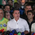 Flávio Bolsonaro pede anulação das eleições