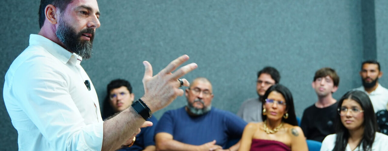 Grupo G&T e SER firmam parceria para ampliar soluções educacionais