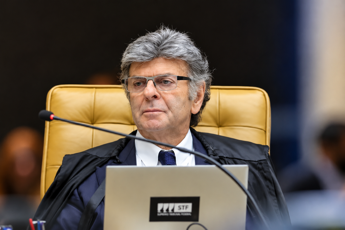 Justiça: Fux pede acesso a inquéritos de Moraes