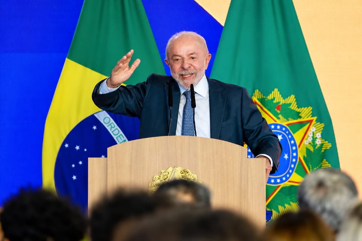 Política: Manifesto Pró-Brasil reúne apoio a Lula