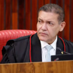 Nunes Marques suspende canal Exército do Lula