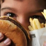 OMS lança guia para combater obesidade infantil