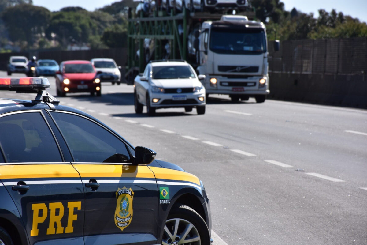 PRF reforça operação nas rodovias para eleições