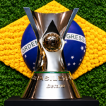 Futebol: Palmeiras e Flamengo duelam pelo título