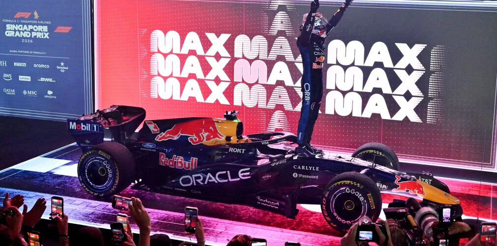 Verstappen vence em Singapura e Antonelli mira título