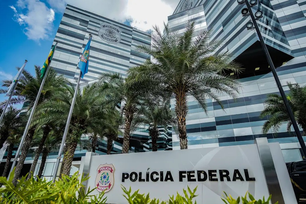 Justiça: PF pede mais 90 dias para apurar filme Dark Horse